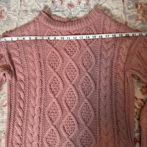 Amazon dusty rose sweater‎ set, Xs
